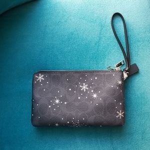 Coach Double-Zip Wallet Wristlet